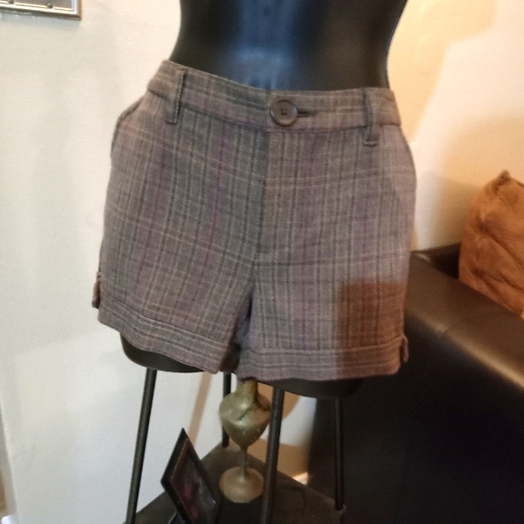 Pants - Brown plaid shorts size 6